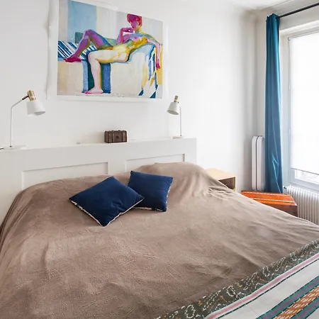 Apartment Chic Bohemian 1bd Batignolles