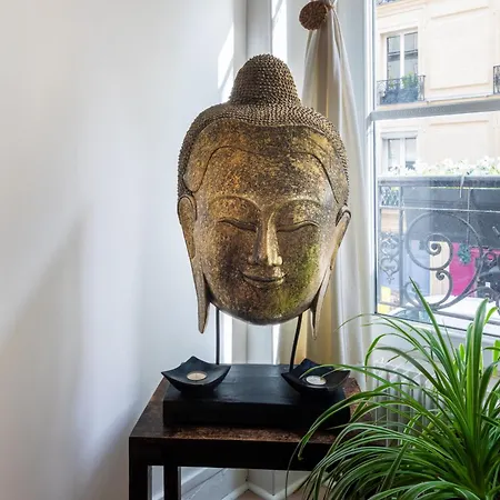 Apartment Chic Bohemian 1bd Batignolles Paris